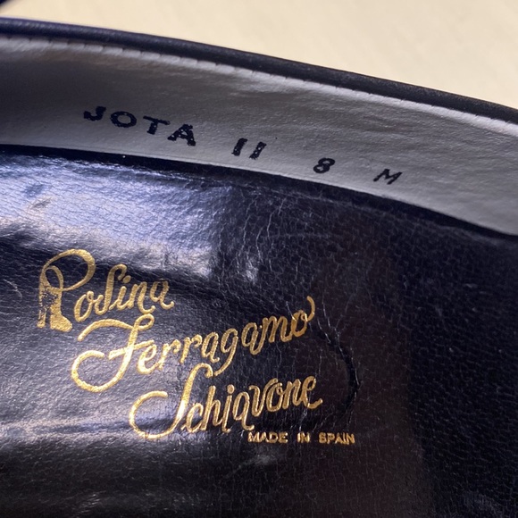 Férragamo classic pumps 👠 - Picture 8 of 8